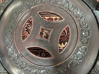 Antieke afgeronde oosterse bijzettafel - afbeelding 6 van  7