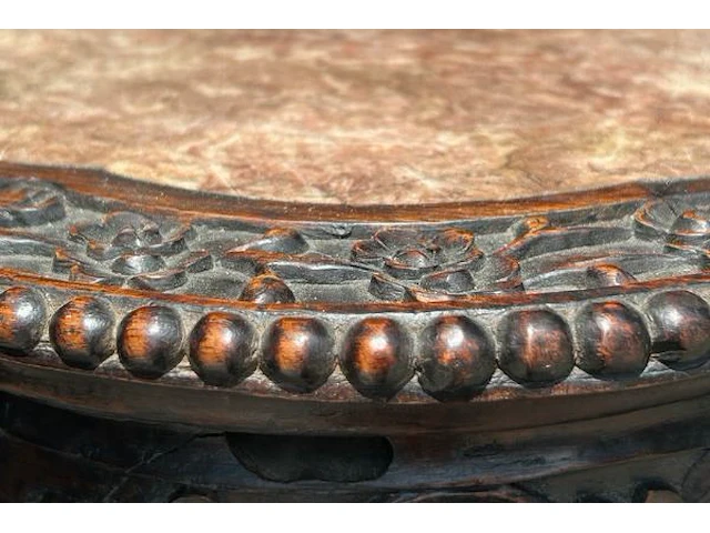 Antieke afgeronde oosterse tafel - afbeelding 7 van  9