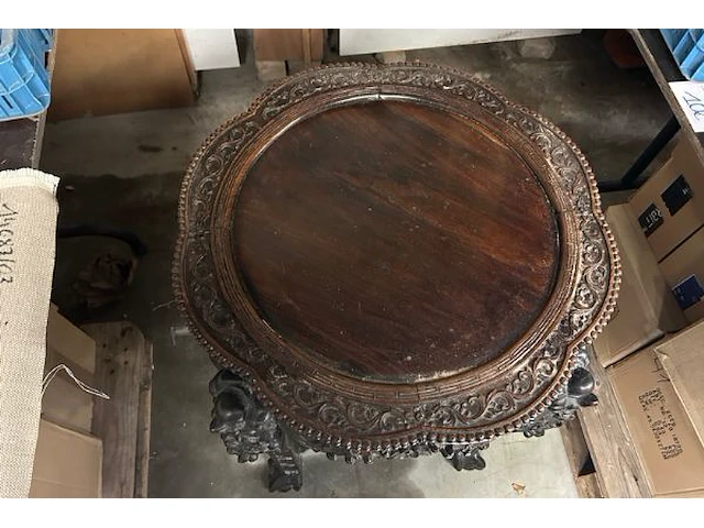 Antieke afgeronde oosterse tafel - afbeelding 2 van  7