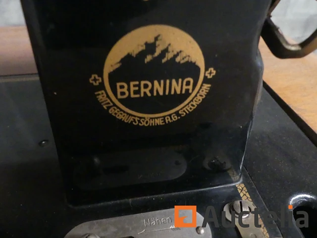 Antieke berlina pedaal naaimachine - afbeelding 3 van  4