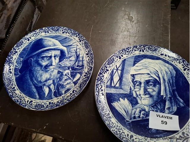 Antieke borden - afbeelding 1 van  2