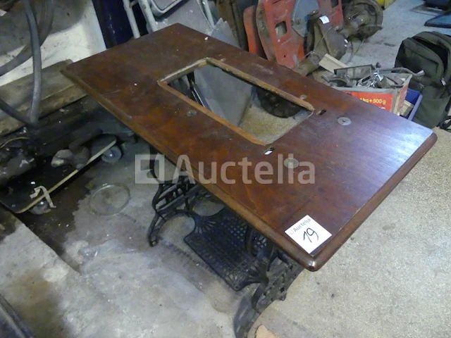 Antieke davis naaitafel - afbeelding 2 van  4