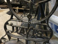 Antieke davis naaitafel - afbeelding 3 van  4