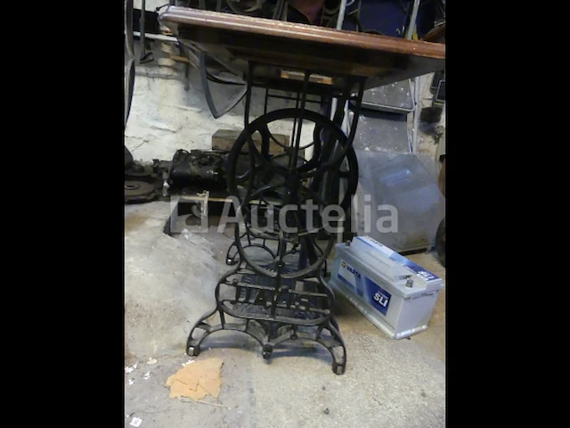 Antieke davis naaitafel - afbeelding 4 van  4