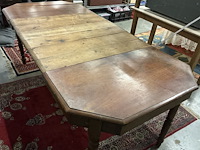 Antieke eettafel, uittrekbaar met 3 inlegpanelen. - afbeelding 4 van  5