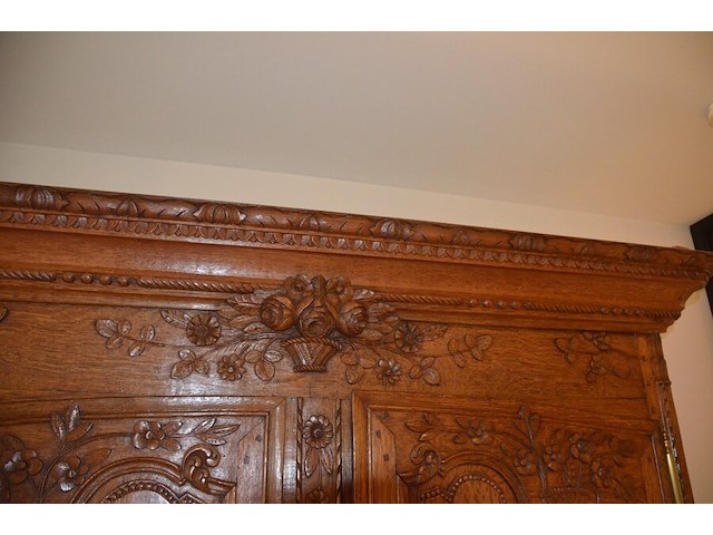 Antieke eiken halkast met 2 deuren ca. 2,20 m hoog en ca. 1,30 m breed - afbeelding 11 van  11