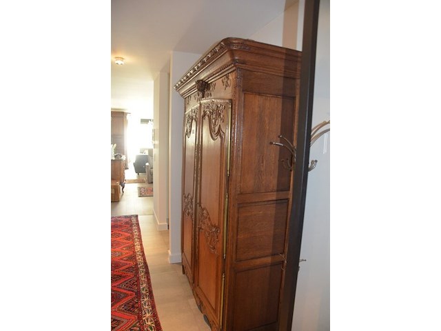 Antieke eiken halkast met 2 deuren ca. 2,20 m hoog en ca. 1,30 m breed - afbeelding 8 van  11