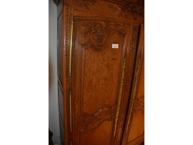 Antieke eiken halkast met 2 deuren ca. 2,20 m hoog en ca. 1,30 m breed - afbeelding 10 van  11