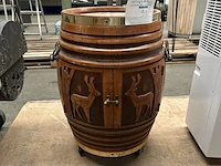 Antieke houten bar - afbeelding 1 van  6