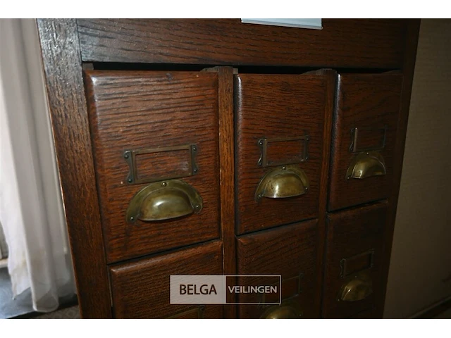 Antieke houten ladenkast - afbeelding 3 van  5