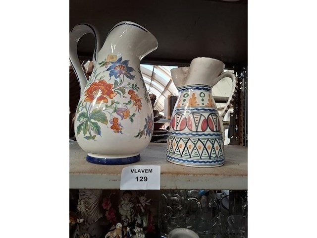 Antieke kan - afbeelding 1 van  2