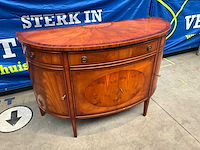 Antieke kast - afbeelding 1 van  10