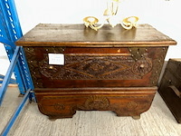 Antieke kist - afbeelding 1 van  6