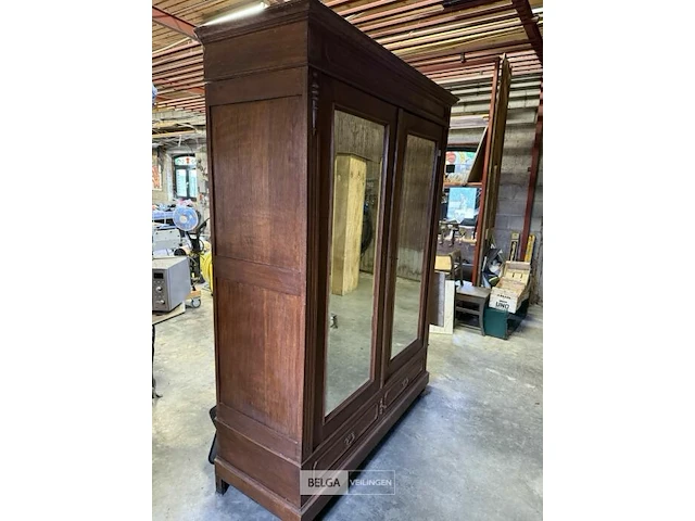 Antieke kleerkast - afbeelding 3 van  3