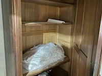 Antieke kleerkast - afbeelding 2 van  3