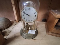 Antieke klok - afbeelding 1 van  1