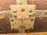 Antieke koffer - afbeelding 2 van  5