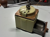 Antieke koffiemolen peugeot werkende staat - afbeelding 5 van  5