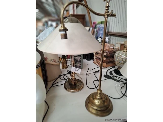 Antieke lamp - afbeelding 1 van  2