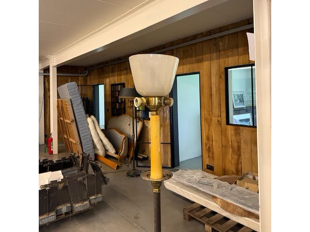 Antieke lamp - afbeelding 3 van  3