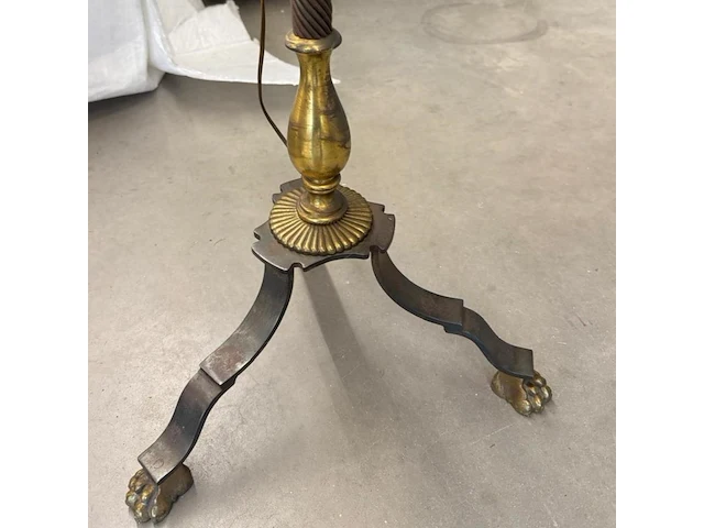 Antieke lamp - afbeelding 4 van  4