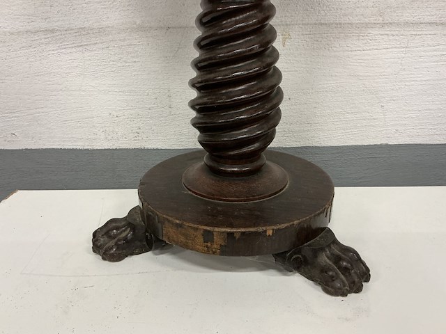 Antieke pianostoel: barlay twist met 3 dierenpoten (verstelbaar) - afbeelding 3 van  3