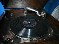 Antieke platenspeler - afbeelding 3 van  6