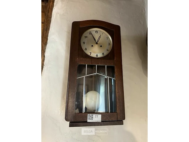 Antieke slingerklok - afbeelding 1 van  2