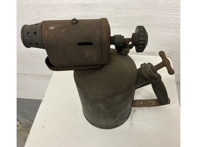 Antieke soldeerbrander op benzine van "barthel"n380 - afbeelding 1 van  1