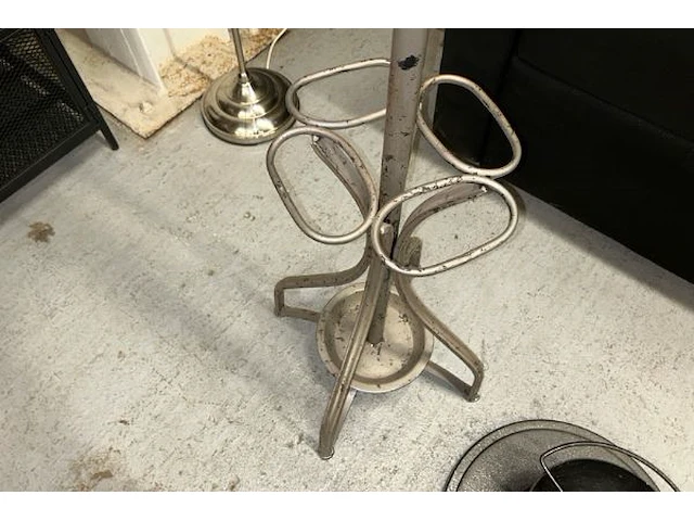 Antieke staande lamp - afbeelding 3 van  3