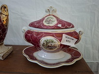 Antieke terinne - afbeelding 1 van  1