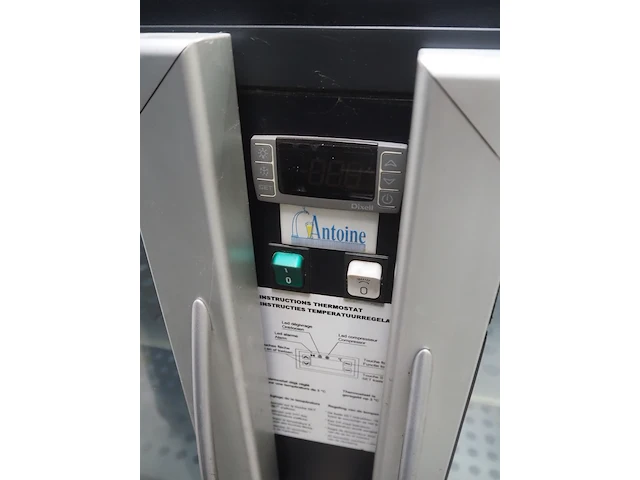 Antoine - afbeelding 10 van  10