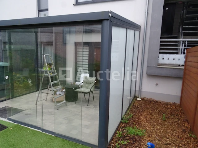 Antracietgrijze aluminium veranda in gelaagde beglazing 4 m x 3,75 m (gedemonteerd op schragen) - afbeelding 7 van  13