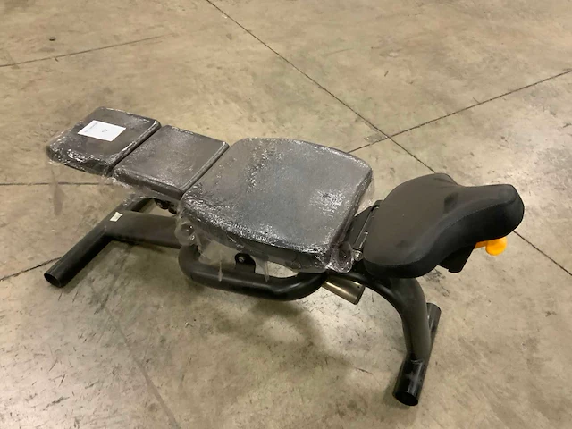 Ap adjustable bench krachtstation - afbeelding 1 van  4