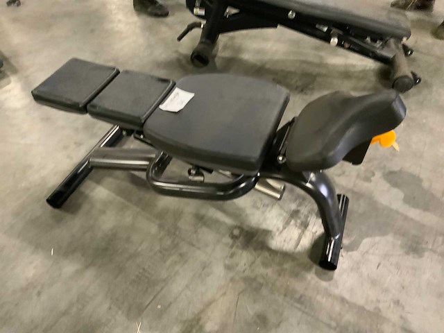 Ap adjustable bench krachtstation - afbeelding 1 van  4