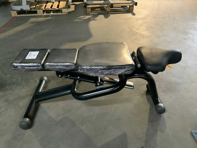 Ap adjustable bench krachtstation - afbeelding 1 van  5