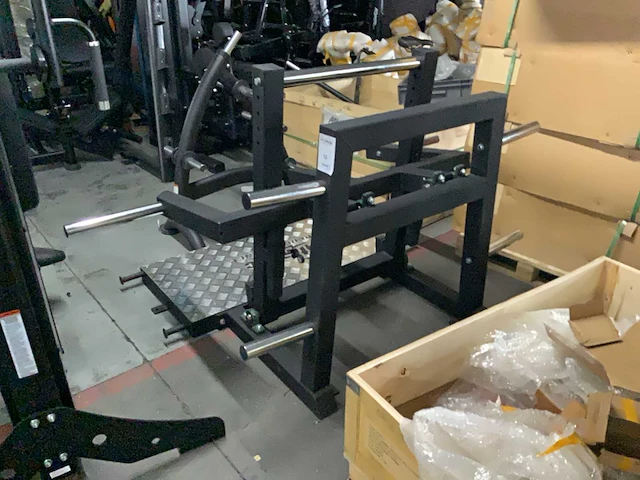 Ap belt squat new krachtstation - afbeelding 4 van  6