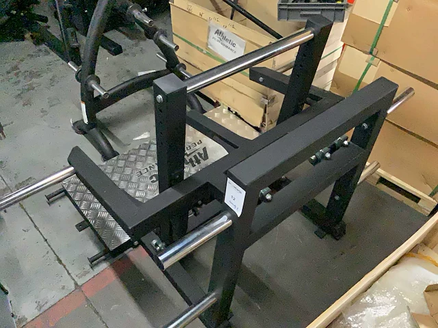 Ap belt squat new krachtstation - afbeelding 6 van  6
