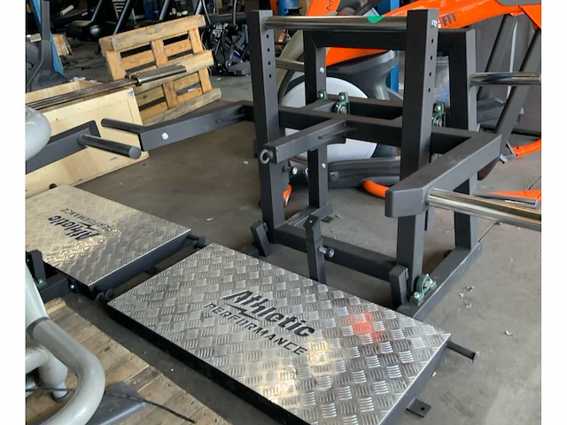 Ap belt squat nieuw krachtstation - afbeelding 1 van  4