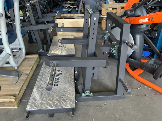 Ap black line belt squat krachtstation - afbeelding 1 van  5