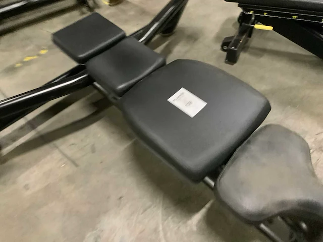 Ap olympische flat bench krachtstation - afbeelding 2 van  5