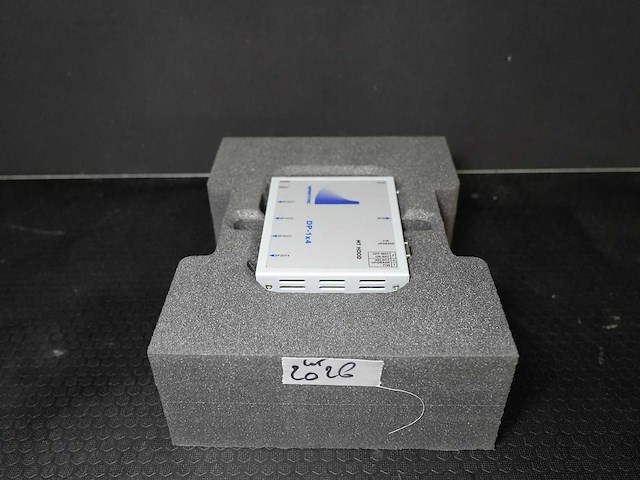 Apantac - distribution amplifier 1:4 dp1.2 - video - afbeelding 1 van  3