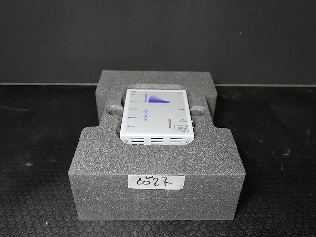 Apantac - distribution amplifier 1:4 dp1.2 - video - afbeelding 1 van  3