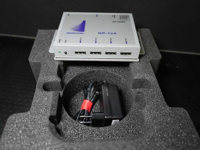 Apantac - distribution amplifier1:4 dp1.2 - video - afbeelding 3 van  3