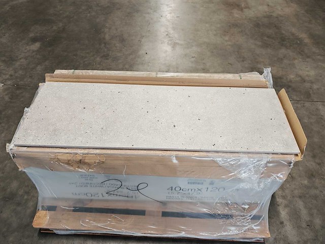 Ape ama grigio mat wandtegel 40x120 cm 40,8 m² - afbeelding 1 van  9