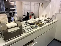 Apotheekweegschalen - afbeelding 1 van  9