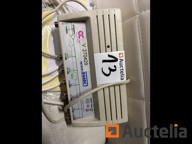 Apparaat voor wifi-netwerk en voo-connector - afbeelding 4 van  4