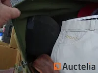 Apparatuur voor 2 paarden en apparatuur voor ruiters - afbeelding 2 van  65