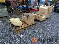 Apparatuur voor 2 paarden en apparatuur voor ruiters - afbeelding 1 van  65