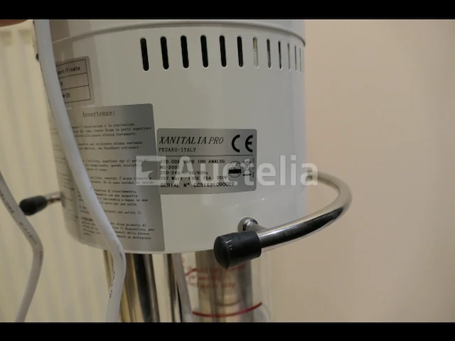 Apparatuur voor lichaamsverzorging in de kamer, reinigingsapparatuur - afbeelding 5 van  11